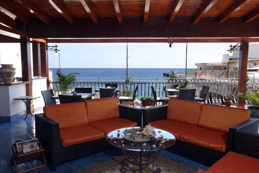 Bed & Breakfast Donna Carmela - Da Rosa Letojanni